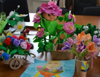 Весенние цветы для самых любимых преподнесены: подвели итоги конкурса