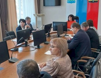 Депутаты готовятся к сессии