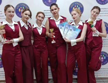 «Золотой микрофон» у юных вокалистов из Искитимского района