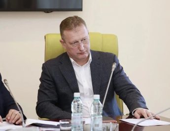 Депутаты Законодательного Собрания Новосибирской области рекомендовали судебным приставам повысить эффективность обратной связи с населением