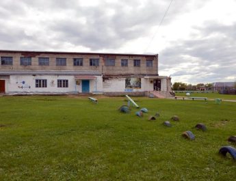 Реконструкция спортивного объекта в Улыбино набирает обороты
