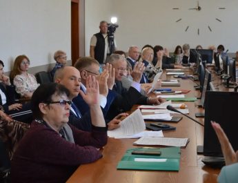 Внеочередная сессия Совета депутатов состоялась в Искитимском районе