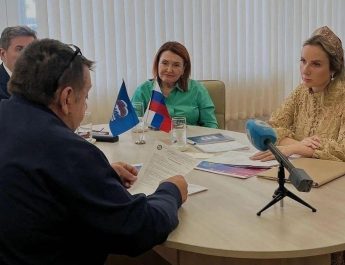 О безопасности детей говорили областные парламентарии