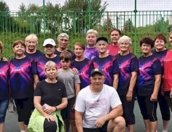 Союз женщин Искитимского района занимается фитнесом со всеми женщинами