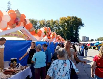 «Бердский рубль» получили товаропроизводители из Искитимского района